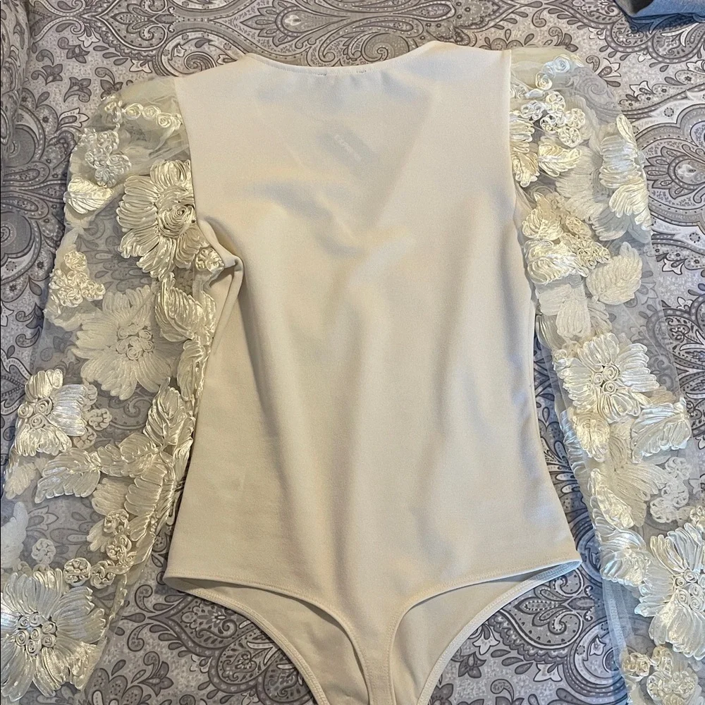 Express Ivory Bodysuit with Lace Floral Sleeves - Picture 8 of 8